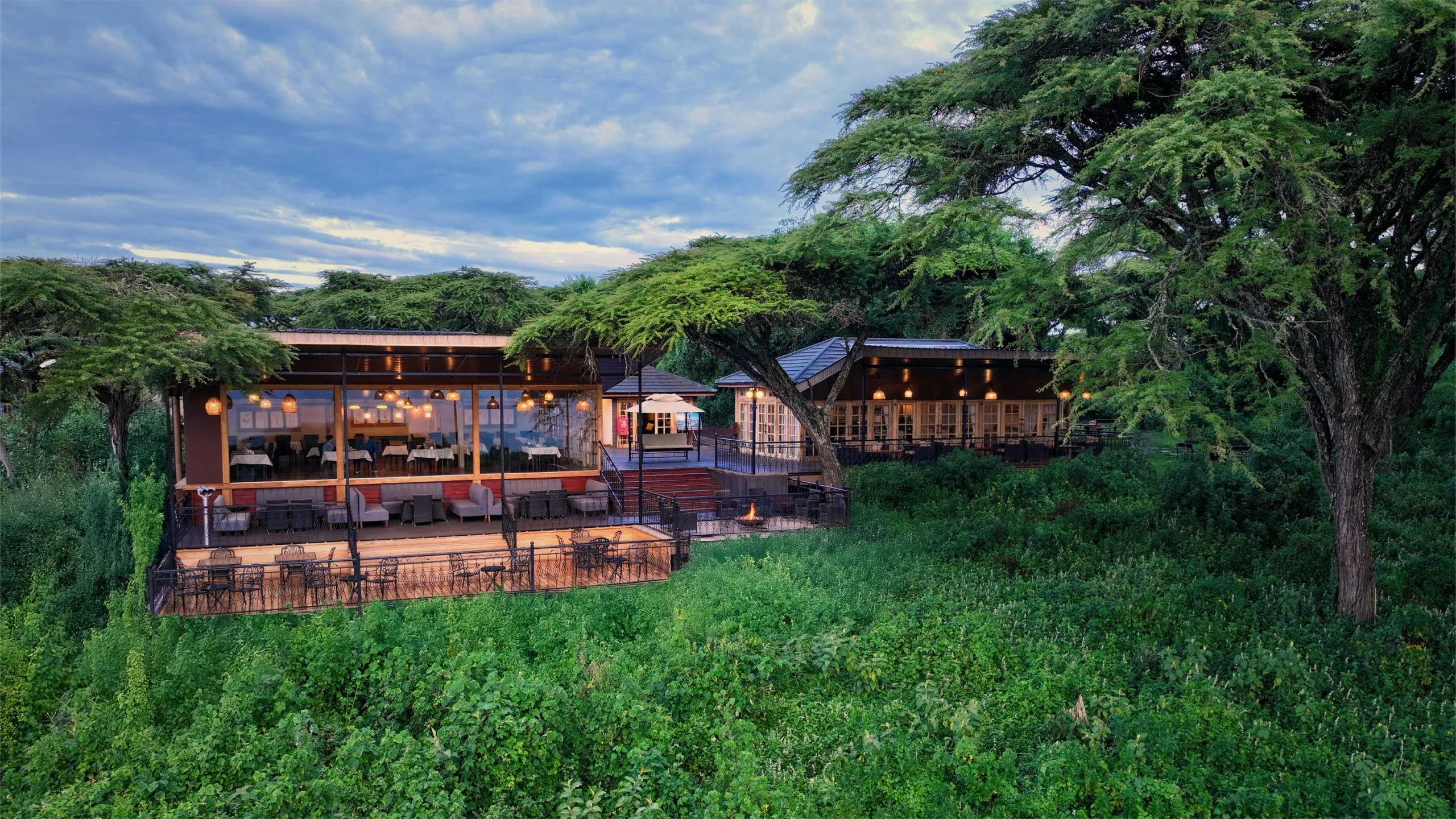 Lionpaw Lodge