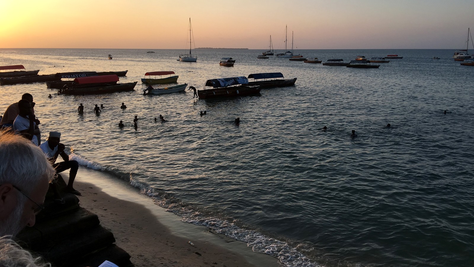 Postavka romantične ponude na Zanzibaru